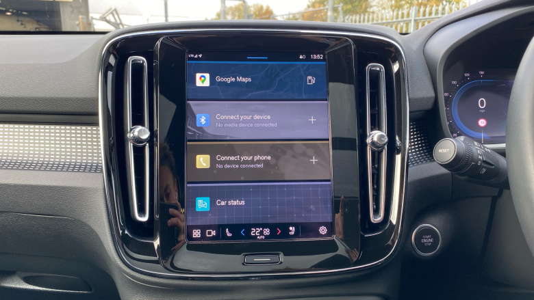 Volvo XC40 2.0 B3P Ultimate Dark 5dr Auto Petrol Estate